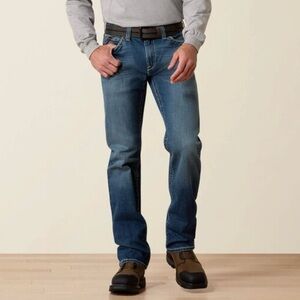 Ariat 10034625 FR M7 Slim DuraStretch Adkins Straight Leg Jean size 32x30
